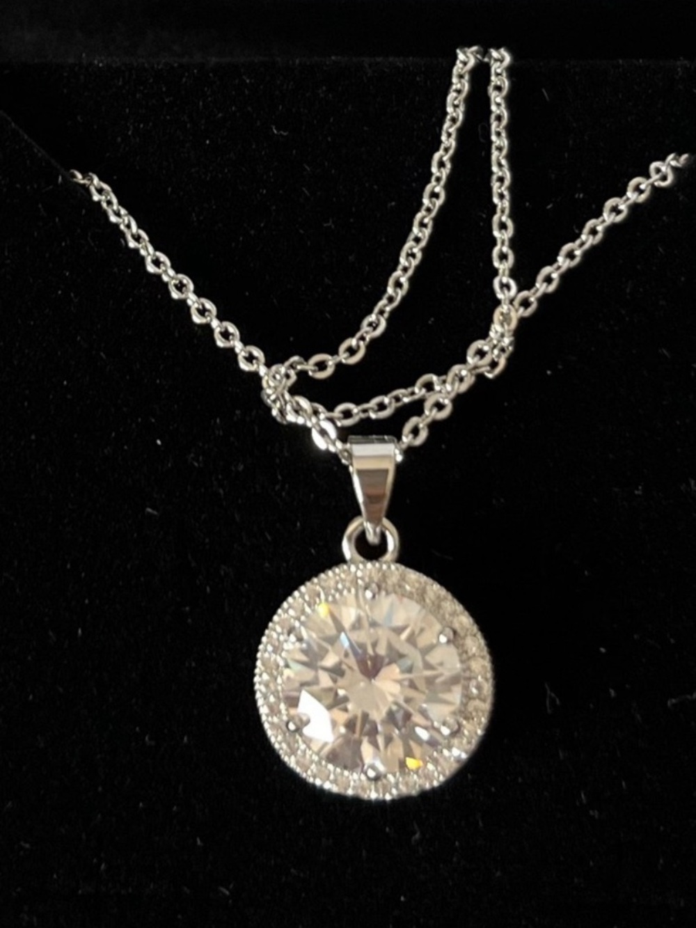 Round Halo Pendant Necklace with Clear Center Stone - Silver